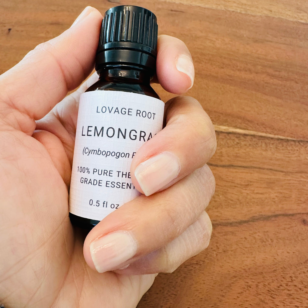 Essential Oil-Lemongrass (Cymbopogon Flexuosus)