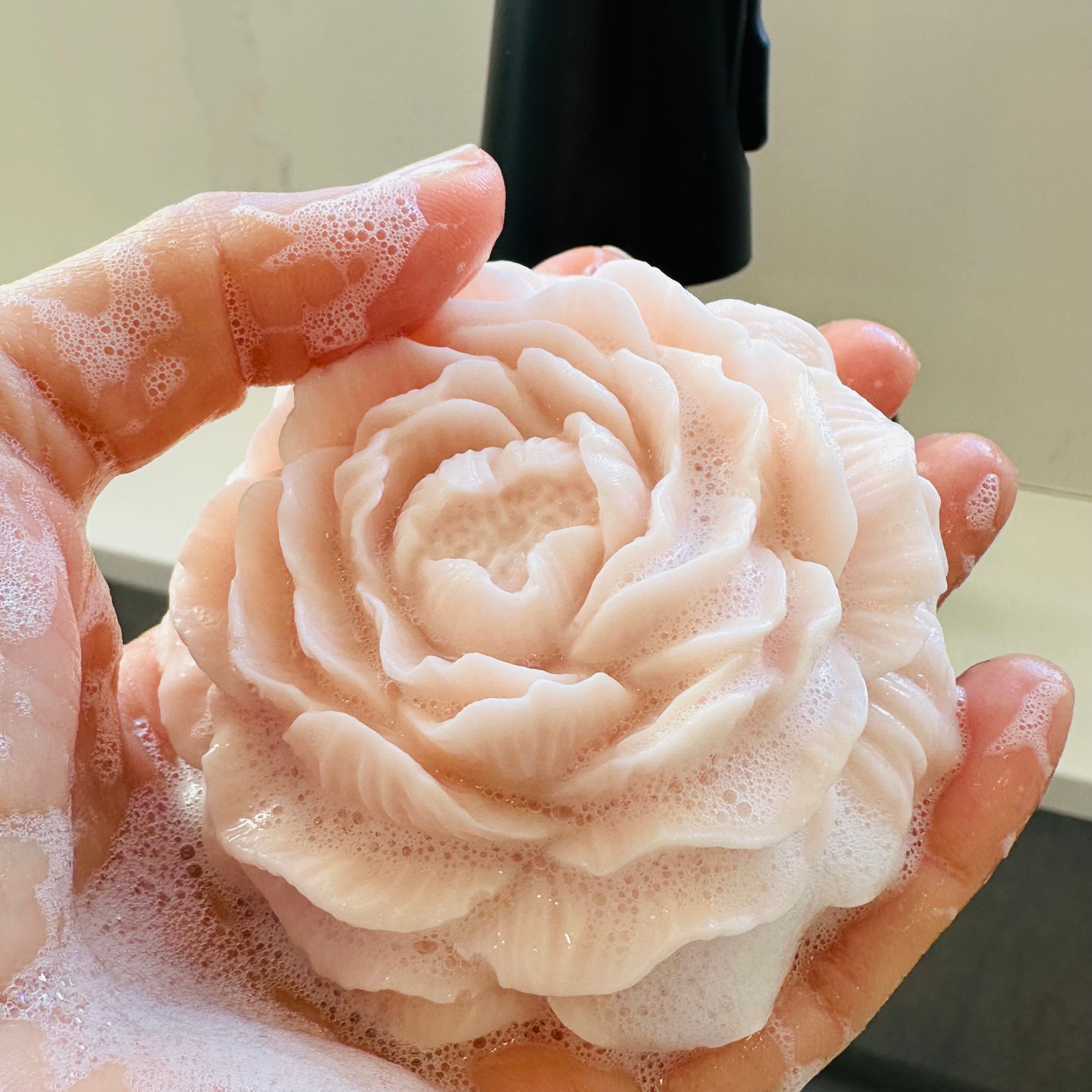 Peony Hand Cleansing Bar-Mangkala Ubol